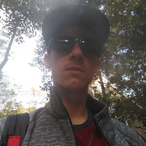 Meet your Posher, Nicholas